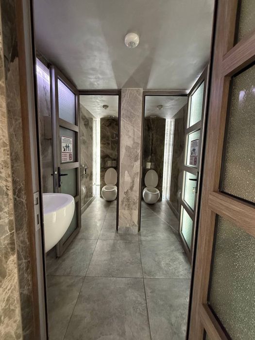 Помещения под Клинику , Стоматология или Офис 330 кв.м