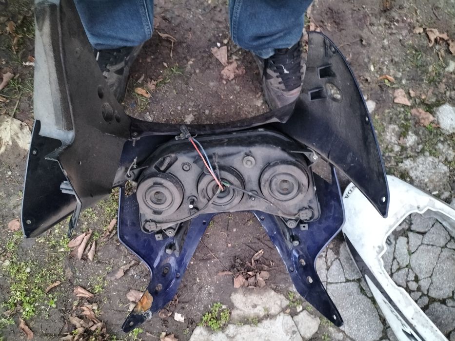 Спойлери за Honda 929 и резервоар за Honda  919