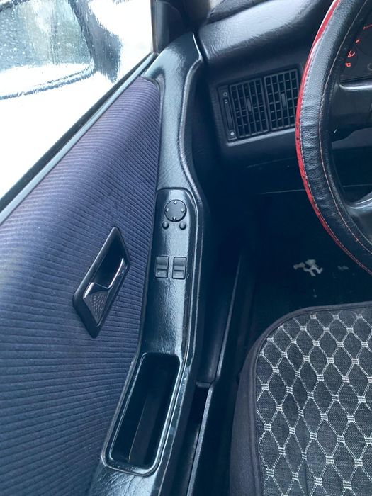 Продам Ауди б4 моно