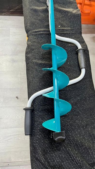 Ледобур .Новый ледобур .