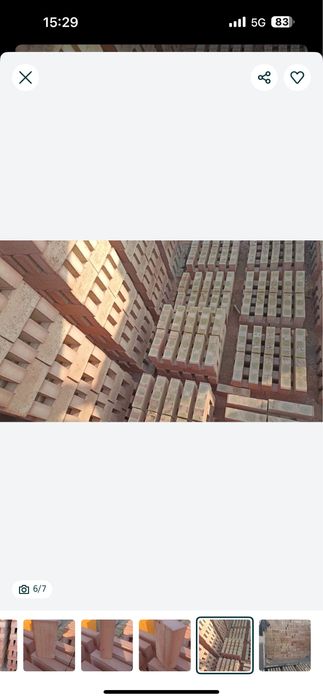 Красный жженый кирпич