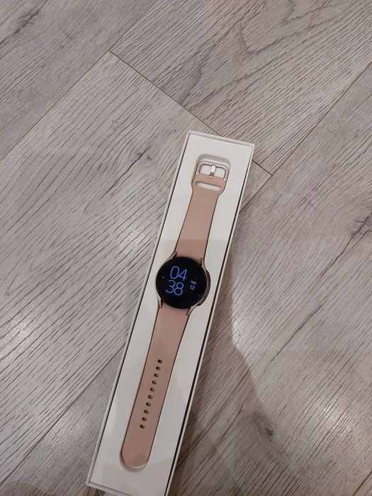 Samsung watch 4. Полный коплект