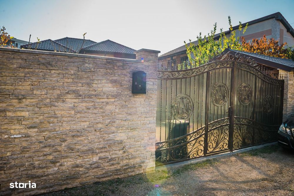 Vand casa deosebita in stil CLASIC