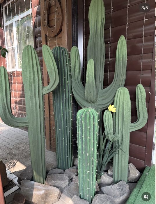 Искусственный кактус в сад