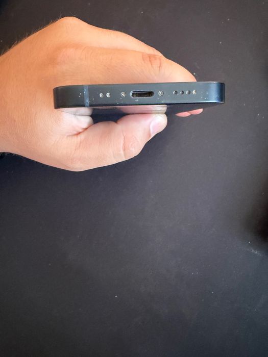 iPhone 13 mini 79% battery