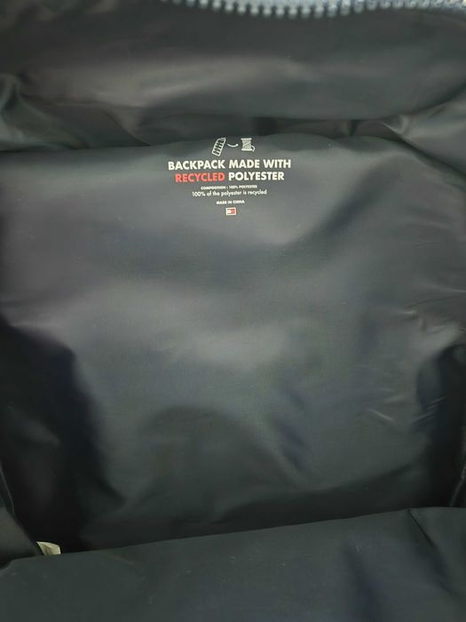 Оригинална раница Tommy Hilfiger със забележка