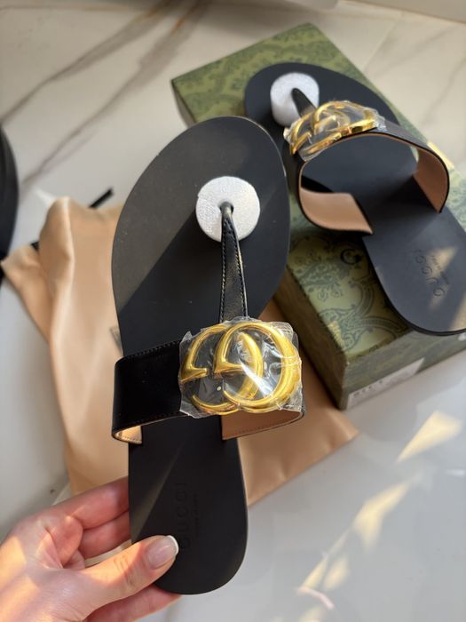 Черни кожени чехли Gucci, 38 и 39 размер с кутия и прахова торба