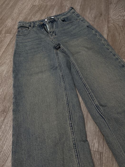 джинсы сине серые