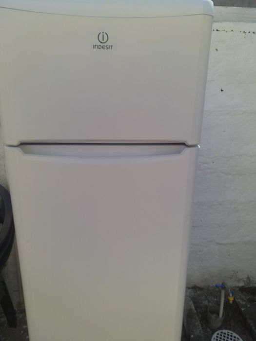 Frigider INDESIT