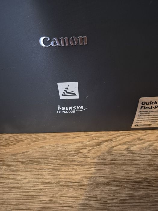Продам принтер LBP6000B
