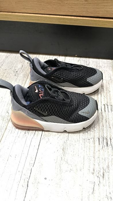 Детски маратонки Nike air max 270 22 номер