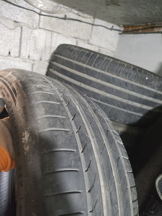 Шины на 19 в отличном состоянии