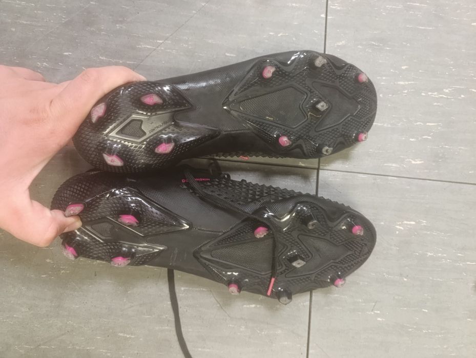 Бутонки Adidas Predator Mutator 20.1 Demonskin