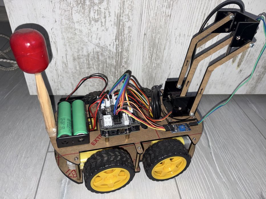 Kit Robot Arduino Masina 4X4 Programabil Proiect Licenta