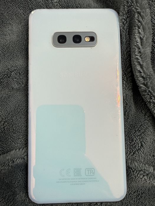 Samsung galaxy s10e