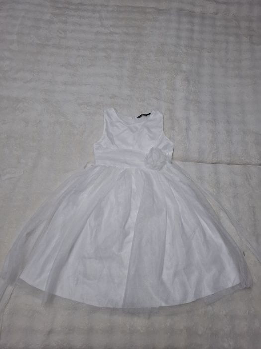 Платье в отличном состоянии