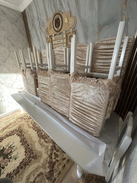 Продается стол хорошего качества