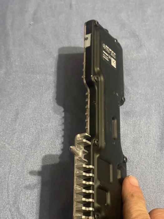 Mercedes cla  камера на предното стъкло и сензор за защита