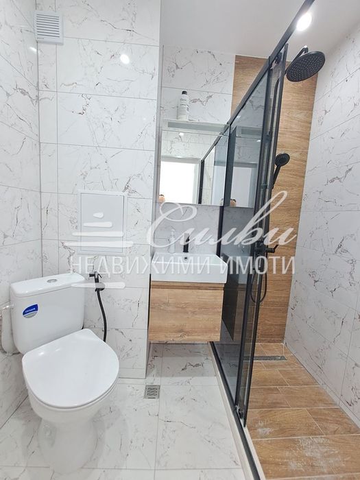 Продава се Двустаен апартамент в Шумен, Тракия - 64 кв.м за 1507 €/кв.м - Снимка #10