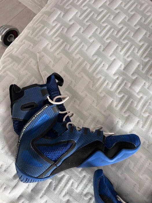 Срочно продам боксерки Abbrand