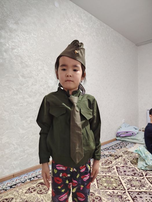 Продам детские костюмы