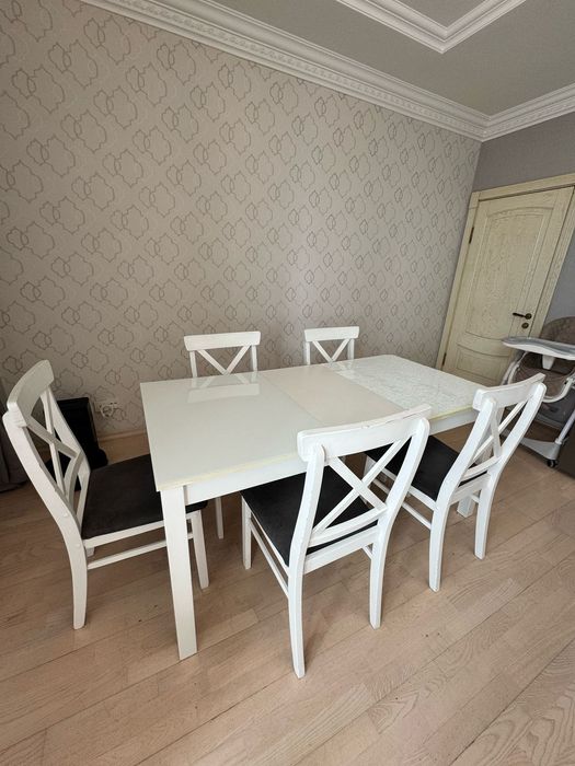 Стол кухонный б/у