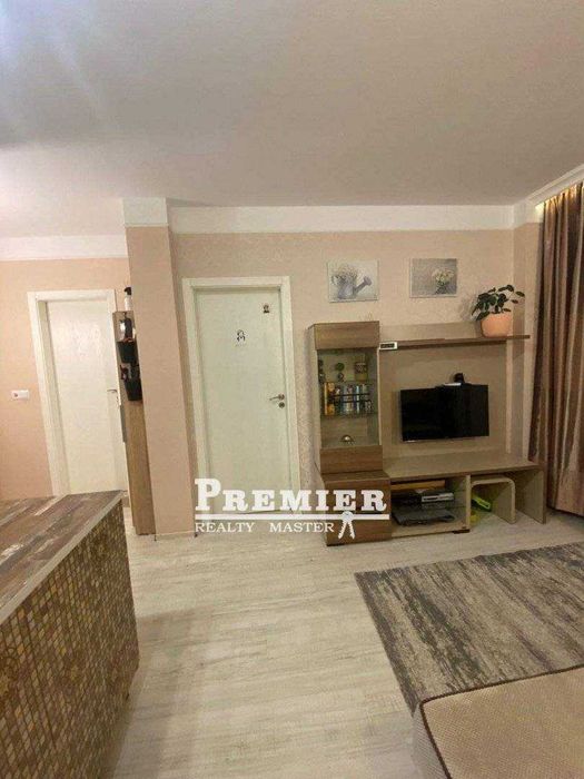 Продава се Тристаен апартамент в к.к. Слънчев бряг - 70 кв.м за 1429 €/кв.м - Снимка #12