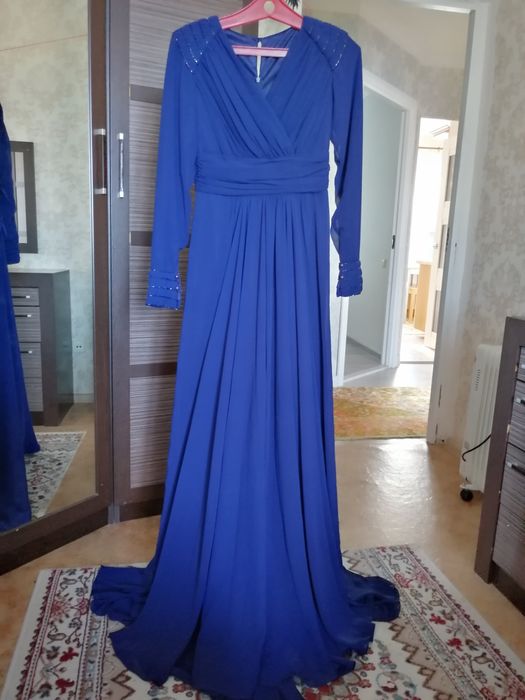 Женское длинное платье в пол