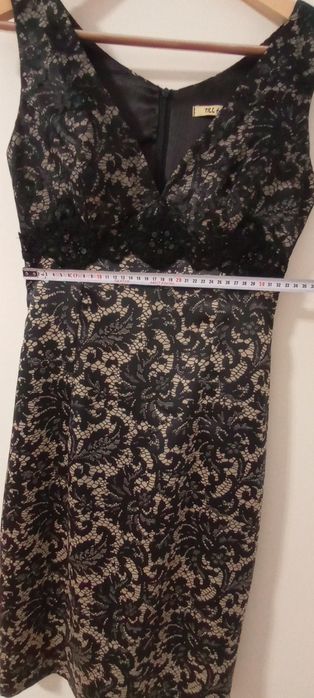 Rochie de seara eleganta cu dantela aplicata