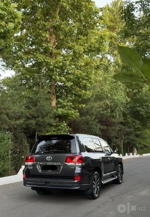 Toyota Land Cruiser 200 Mator 4.6 L