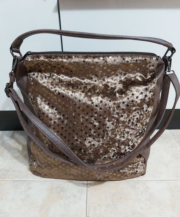 Голяма дамска чанта