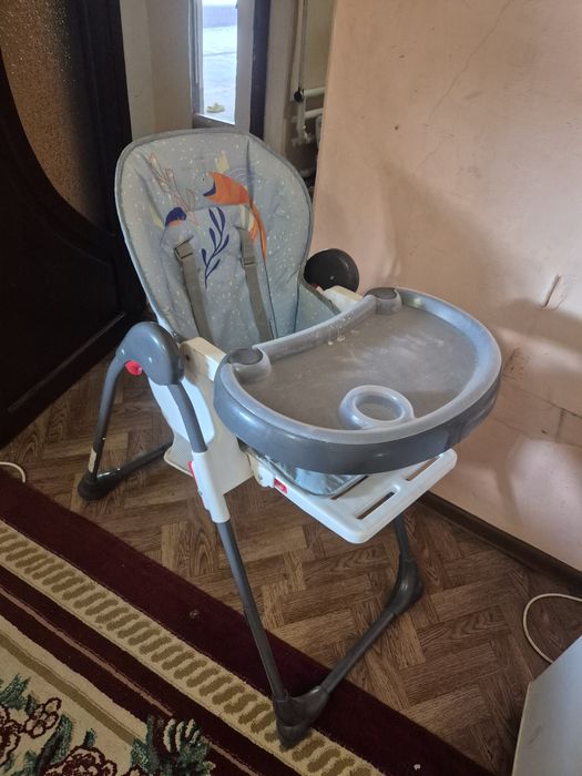Детский стульчик для кормления