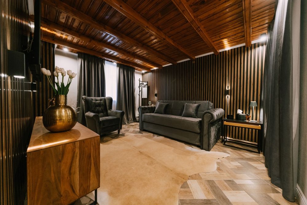Boutique Luxury Retreat + Restaurant | Operational | Private Sale