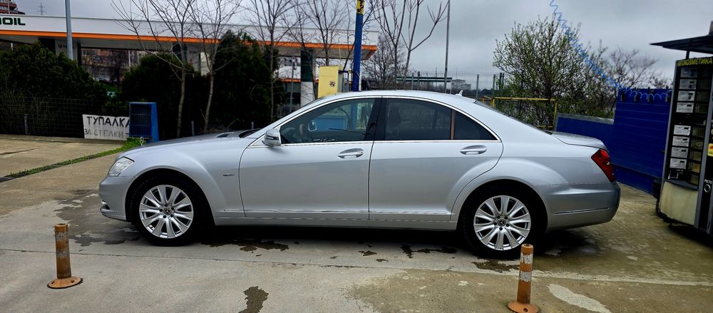 Mercedes S350 2010 facelift w221