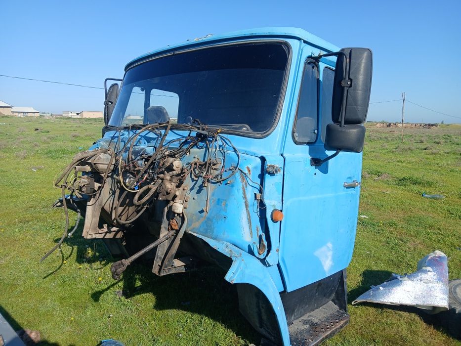 Zil bichok kabina sotiladi