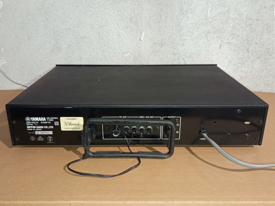 Приемник Yamaha T-550