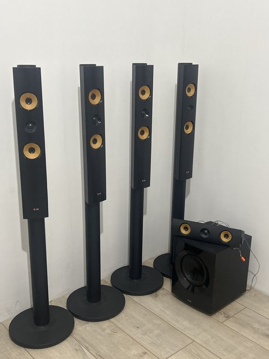 Продается акустическая система LG (S73T1‑W, S74T1‑C, 4×S74T1‑S)