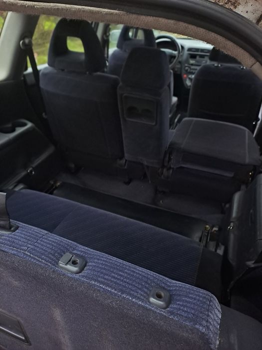 Продавам 7 местен ван в отлично техническо състояние