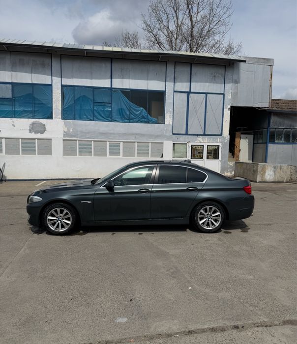 BMW Seria 5 520d F10 propietar, 3 butoane, Carplay