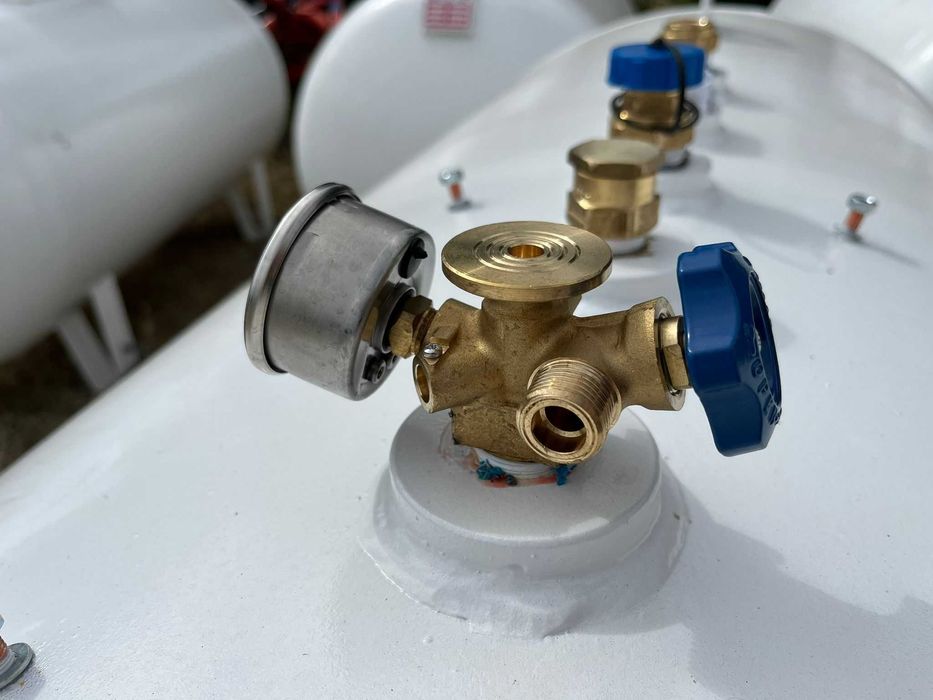 Bazin propan,rezervor GPL 1000/1800/2700L, garantie, incarcare gaz