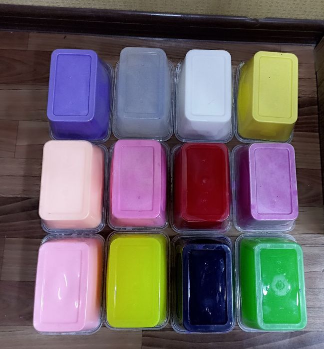 Насыщенно крассная мыльная основа(Арман основа) по оптовой цене