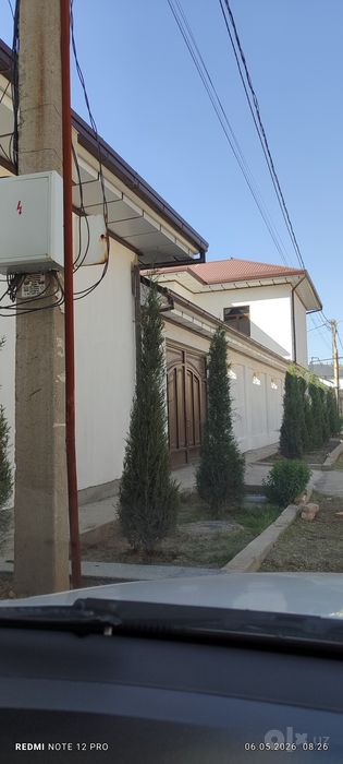 4 сотих, 9 хонали ховли сотилади,