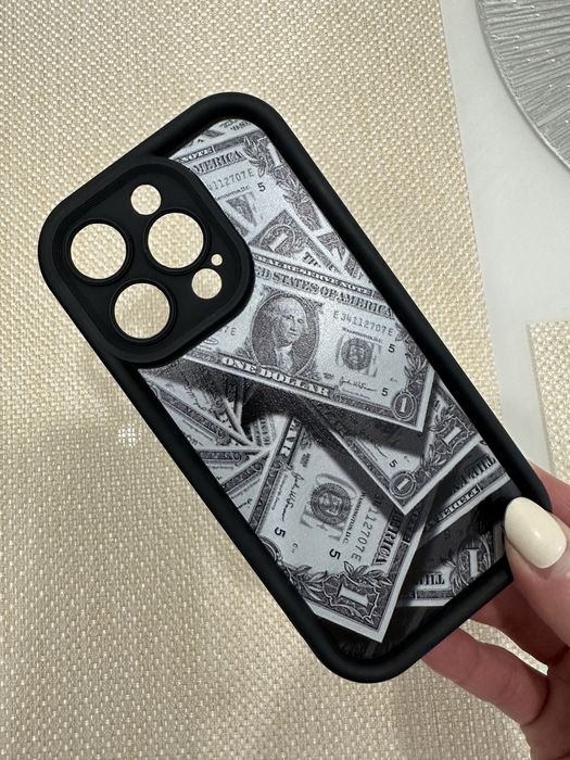 Чехол на айфон 14 pro