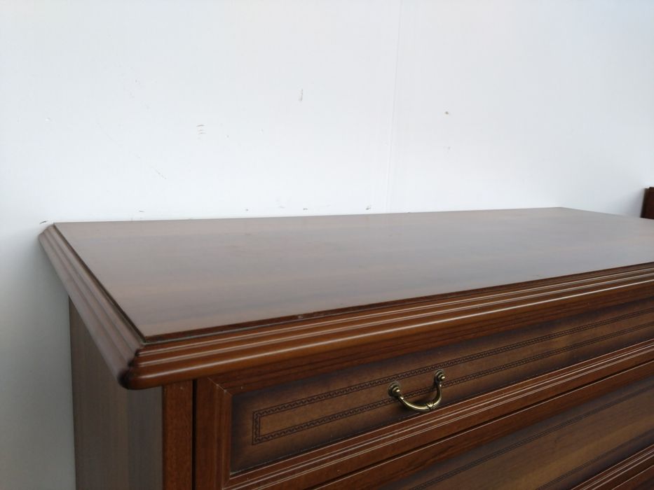 Comoda 4 sertare nuc made in Italy