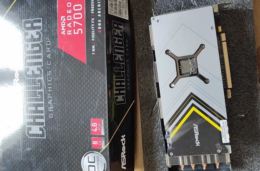 ASRock Radeon RX 5700 XT CHALLENGER D 8G