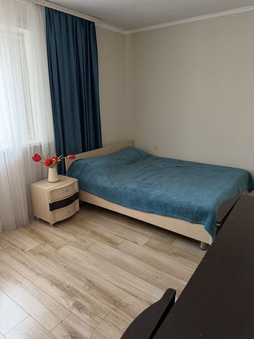 Продается спальный гарнитур