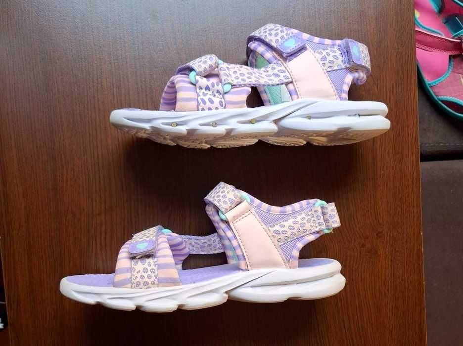 Светещи сандали+ подарък найк