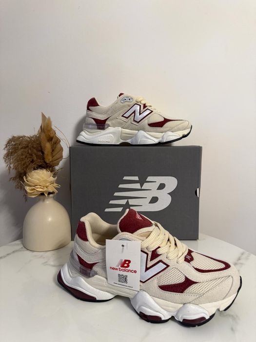 Adidasi New Balance 9060