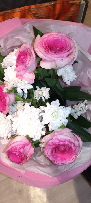 Продам букеты цветов свежие