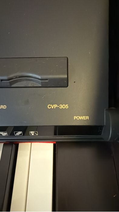 Yamaha Clavinova cvp 305